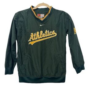 MLB A’s boys Genuine Merchandise lightweight jacket size youth Small